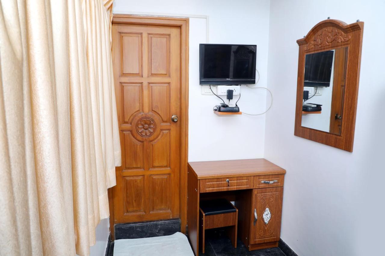 Rainbow House Luxury Rooms Chennai Exterior foto