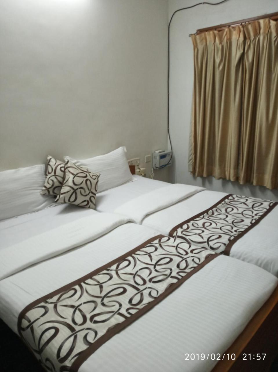 Rainbow House Luxury Rooms Chennai Exterior foto